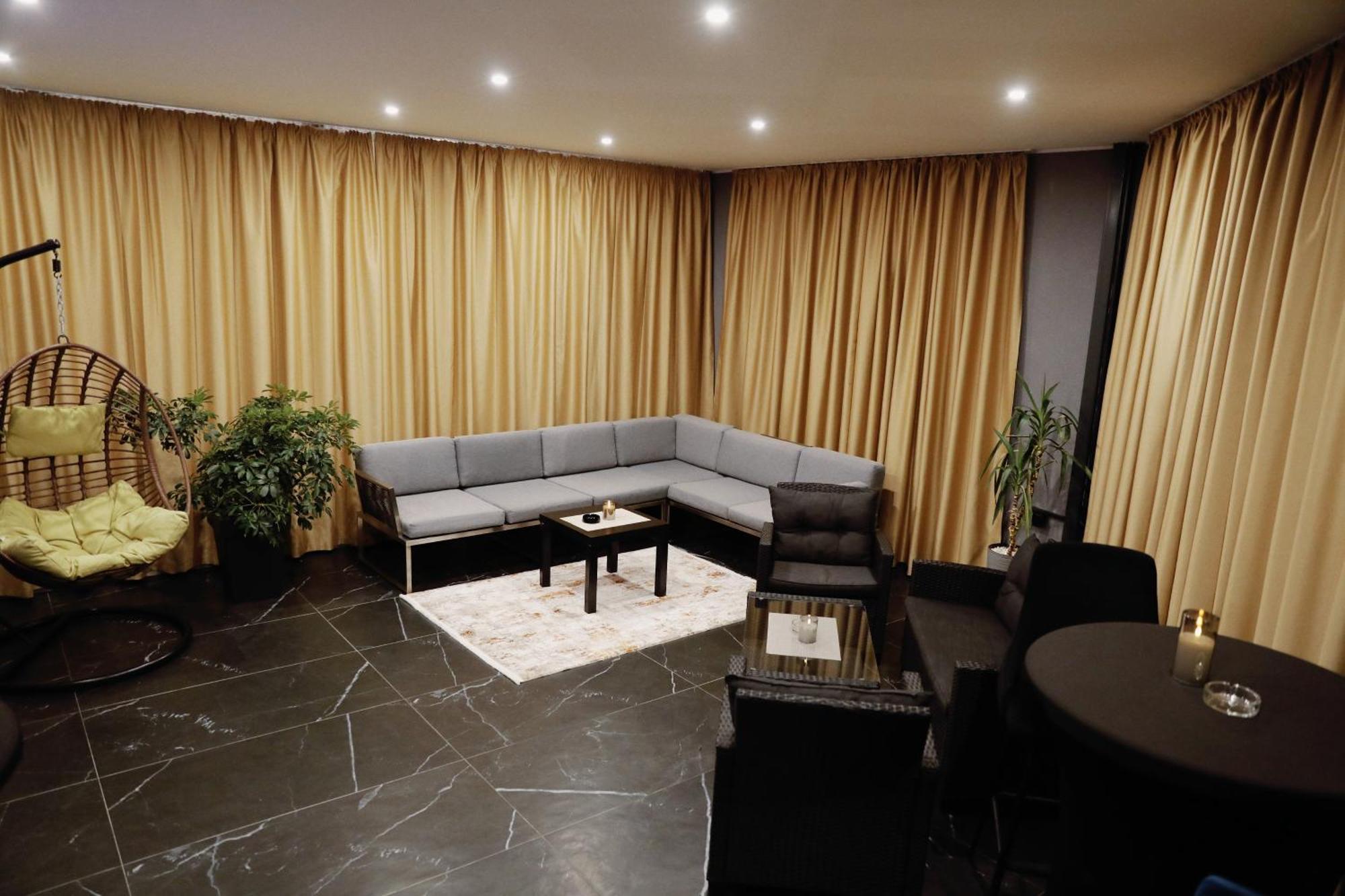 Sax-Win Hotel Pozega Ngoại thất bức ảnh