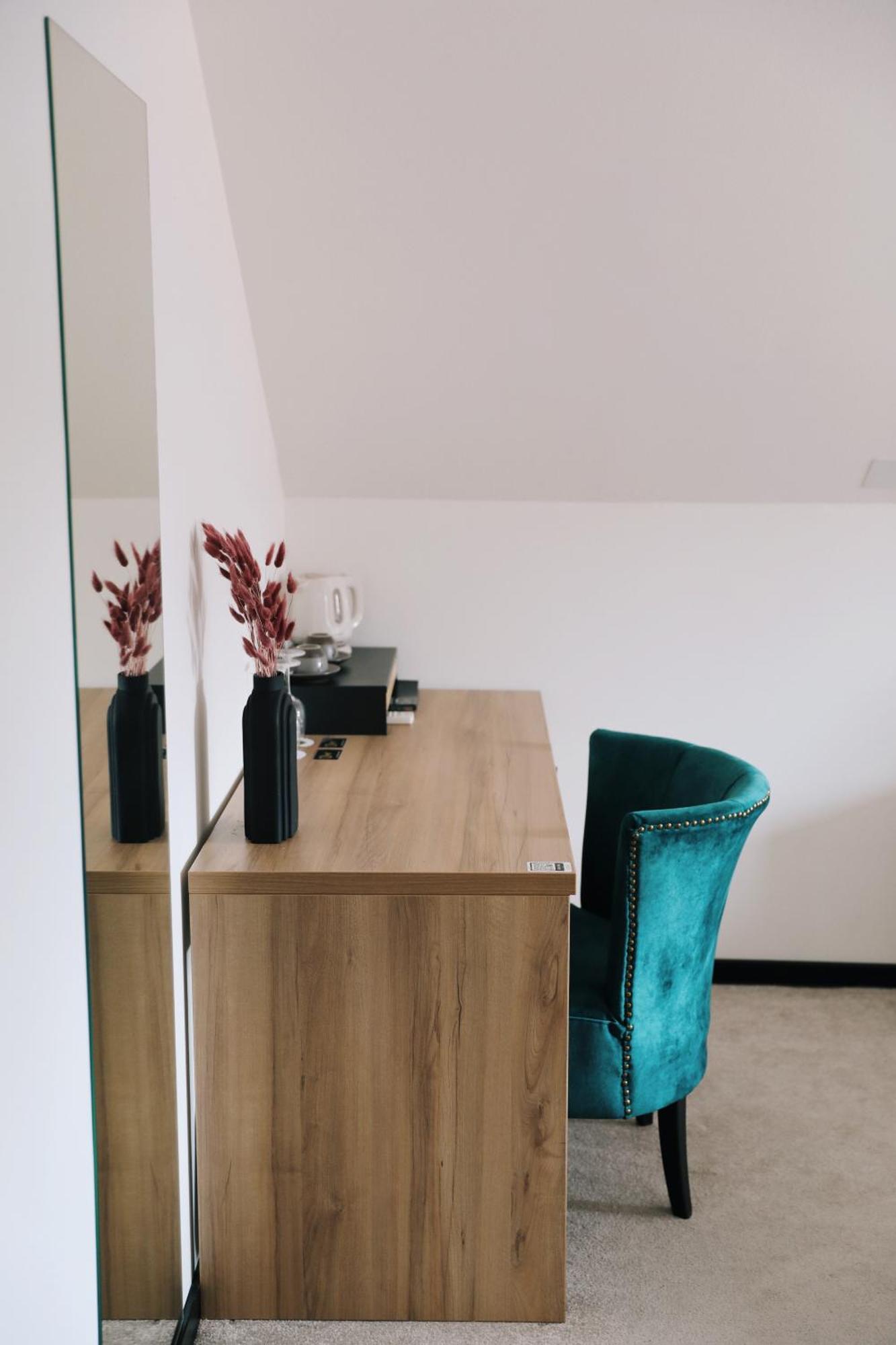 Sax-Win Hotel Pozega Ngoại thất bức ảnh