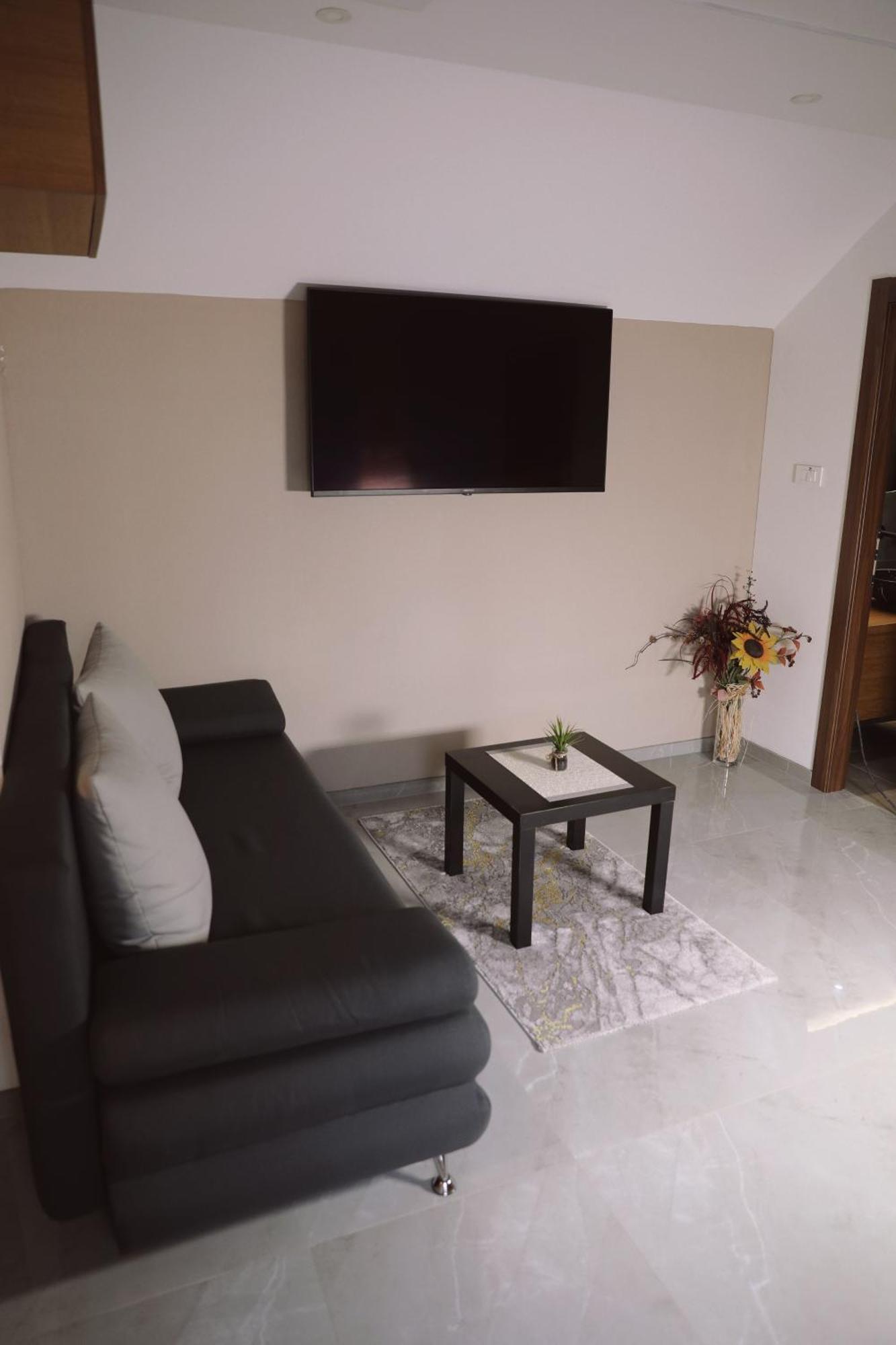 Sax-Win Hotel Pozega Phòng bức ảnh