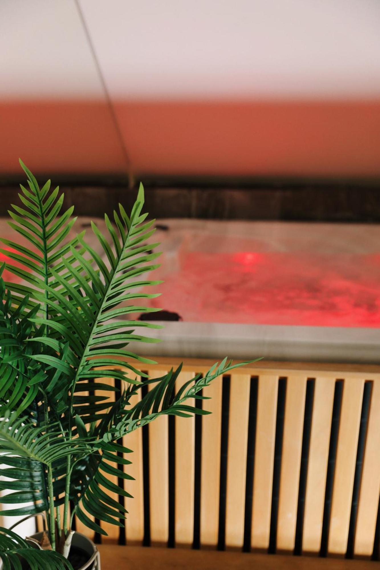 Sax-Win Hotel Pozega Phòng bức ảnh